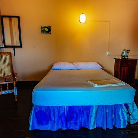 Hostal Lazybones Леон Экстерьер фото